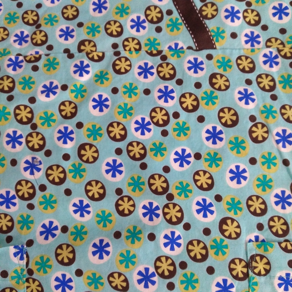 TAFFORD Nursing Nurse's Scrubs Scrub Top M - Picture 2 of 4